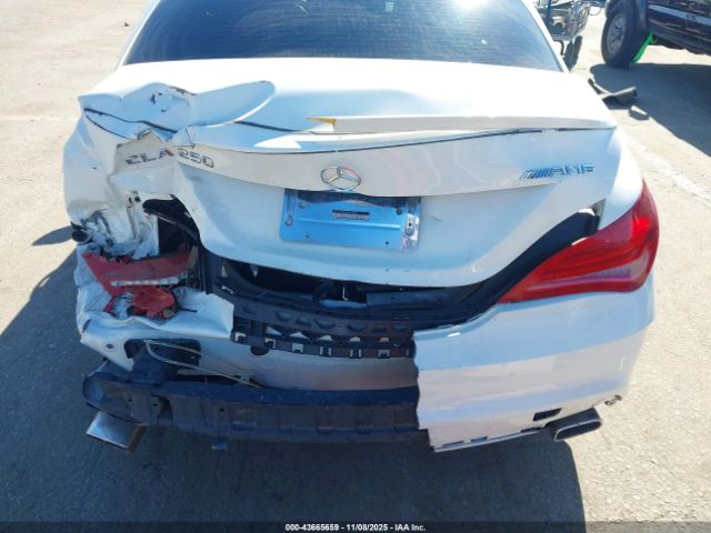 Mercedes-Benz Cla-class 4matic Image 14