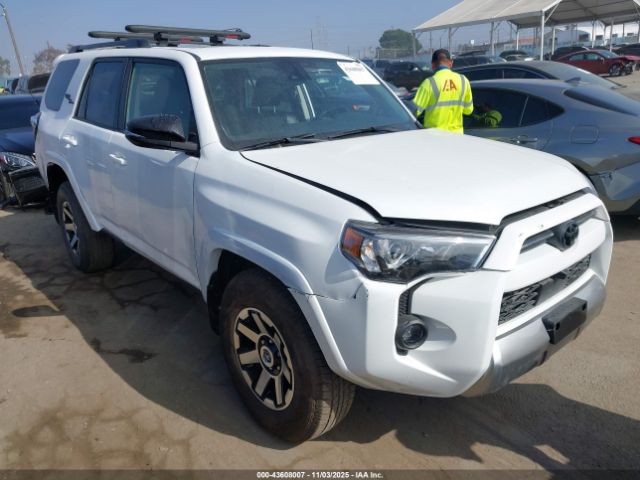 Toyota 4Runner Trd Off Road Premium Image 1