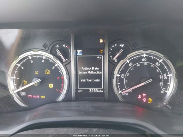 Toyota 4Runner Trd Off Road Premium Image 18