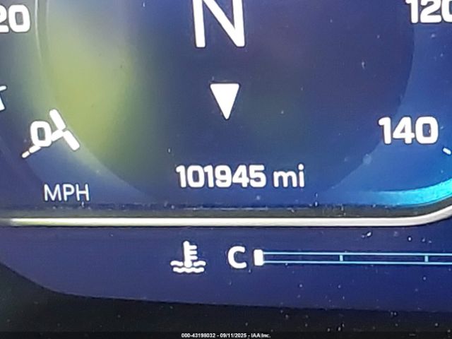 Chevrolet Suburban 4wd Lt Image 10