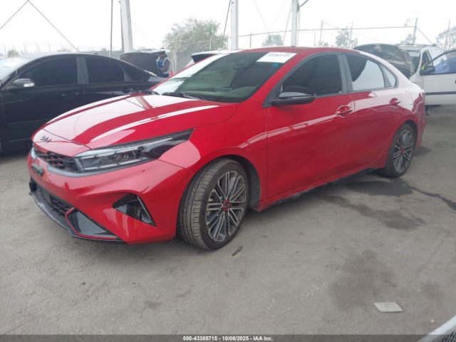 Kia Forte Gt Image 3