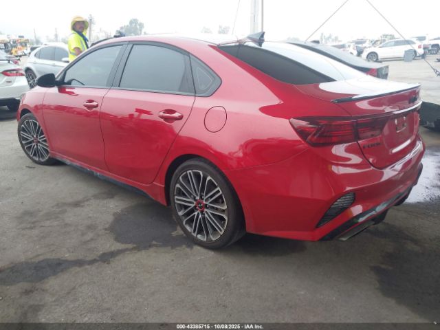 Kia Forte Gt Image 2