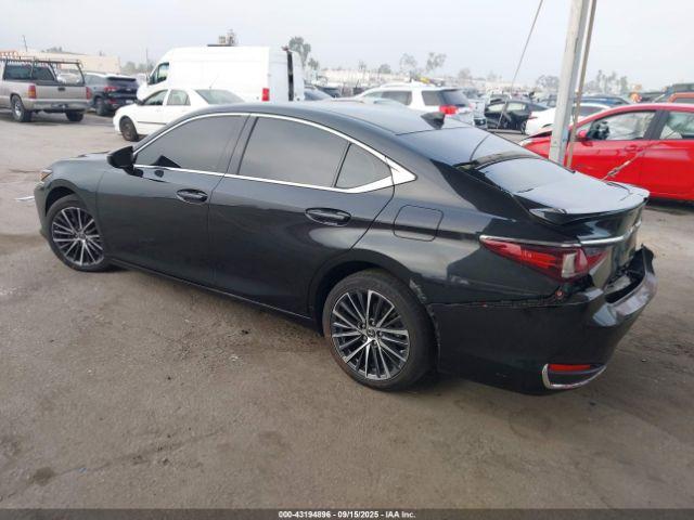 Lexus Es Image 16