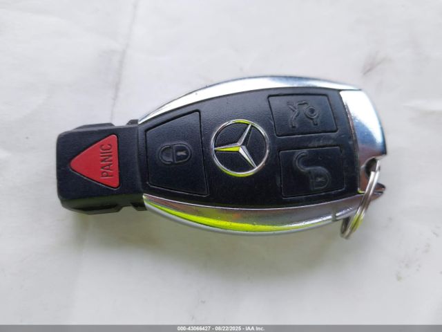 Mercedes-Benz C-Class Image 10