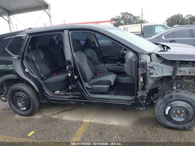 Nissan Rogue Sv Fwd Image 16