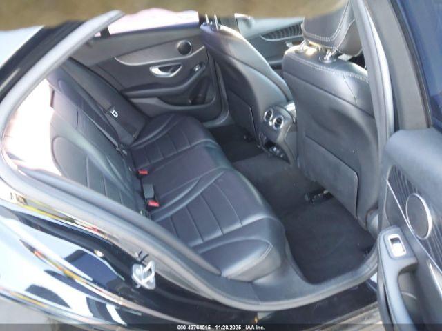 Mercedes-Benz C-Class Image 7