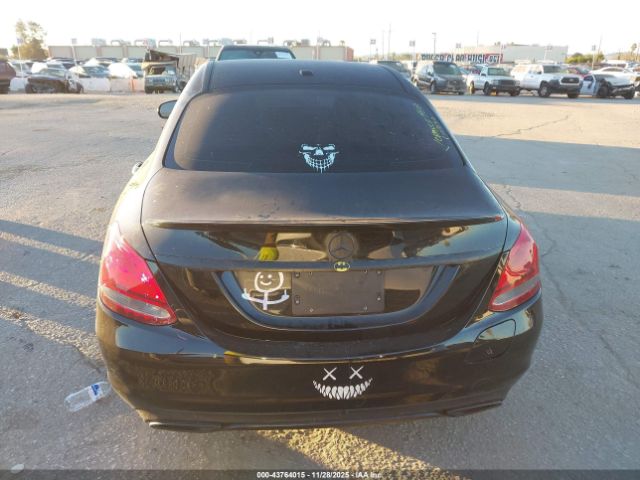 Mercedes-Benz C-Class Image 16