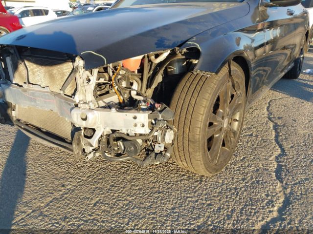 Mercedes-Benz C-Class Image 20