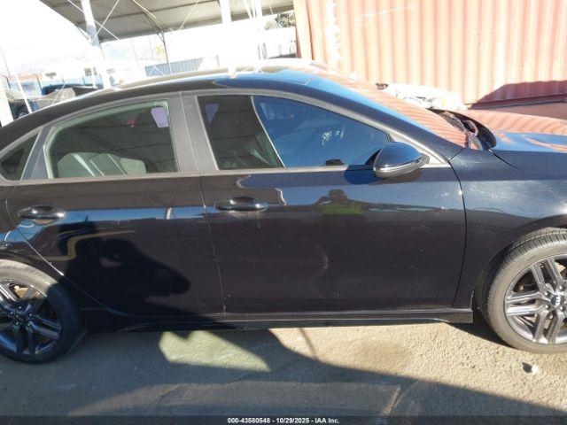 Kia Forte Gt-line Image 16