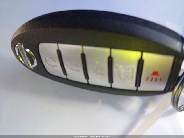 Nissan Rogue Sv Fwd Image 11