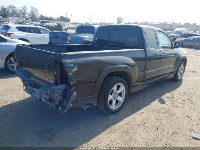 Toyota Tacoma V6 Image 2