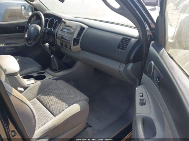 Toyota Tacoma V6 Image 14