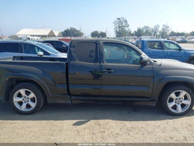 Toyota Tacoma V6 Image 11