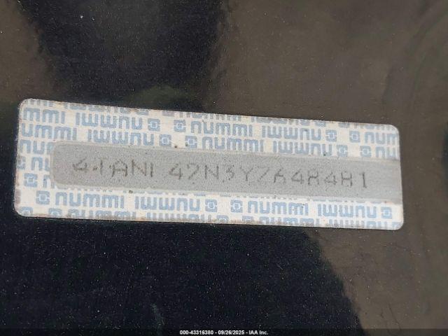 Toyota Tacoma Image 14