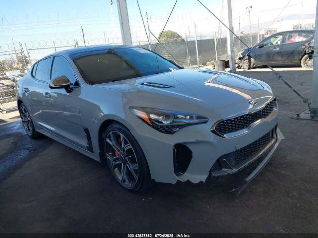  Salvage Kia Stinger