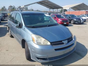  Salvage Toyota Sienna