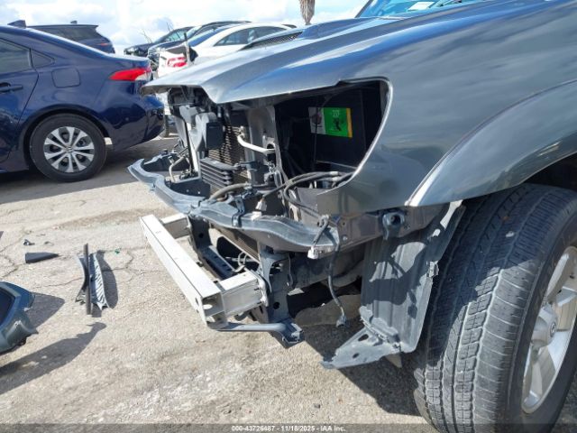 Toyota Tacoma Prerunner V6 Image 17