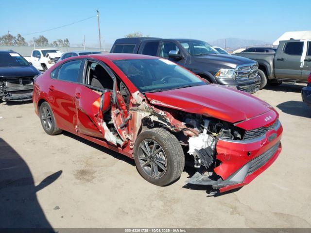  Salvage Kia Forte