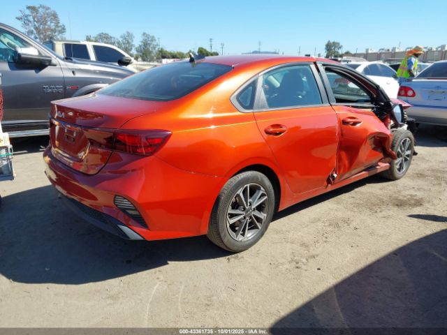 Kia Forte Lxs Image 2