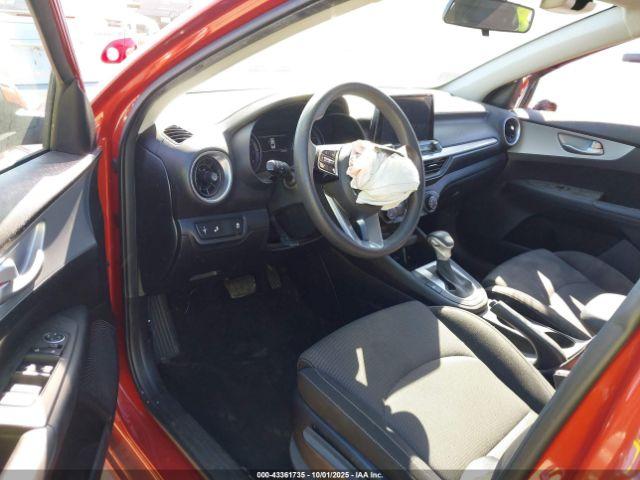 Kia Forte Lxs Image 6