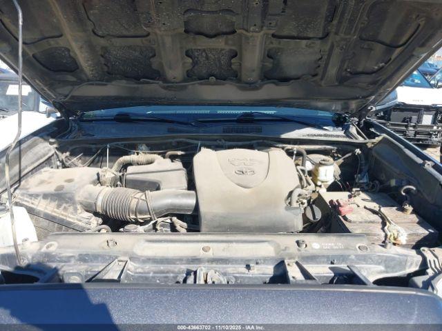 Toyota Tacoma Trd Off Road Image 9