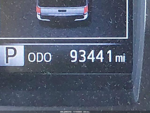 Toyota Tacoma Trd Off Road Image 11