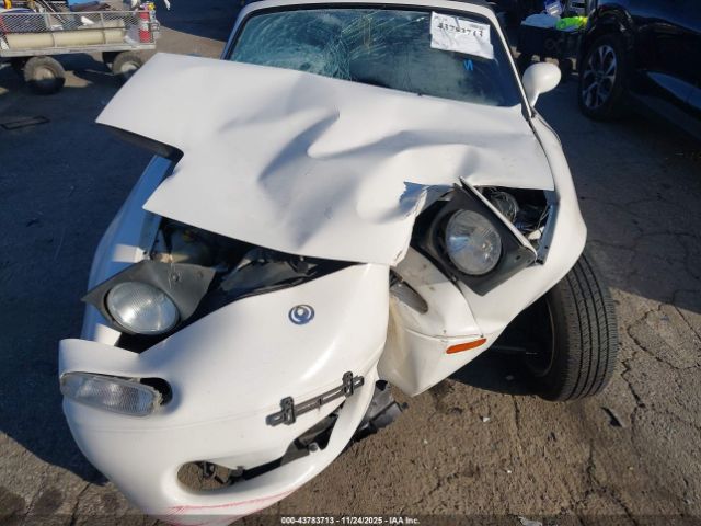 Mazda MX-5 Miata Image 14