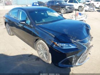  Salvage Lexus Es