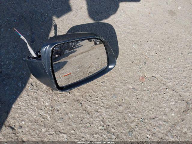 Nissan Rogue S Image 12