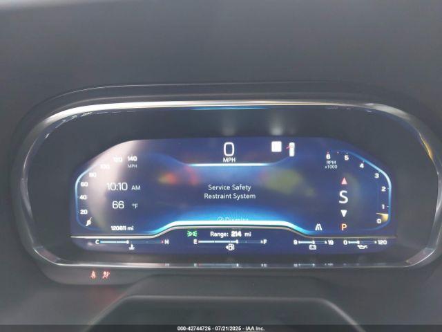 Chevrolet Suburban 2wd Lt Image 16