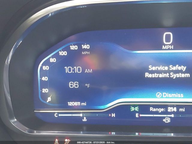 Chevrolet Suburban 2wd Lt Image 10