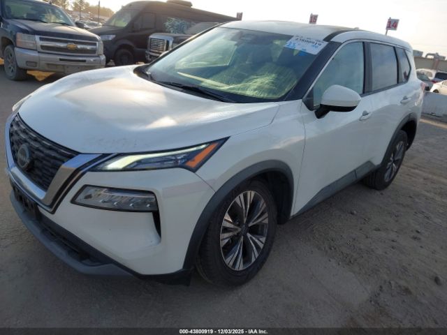 Nissan Rogue Sv Fwd Image 2