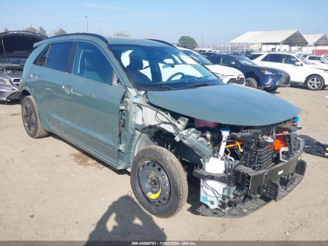 Salvage Kia Niro
