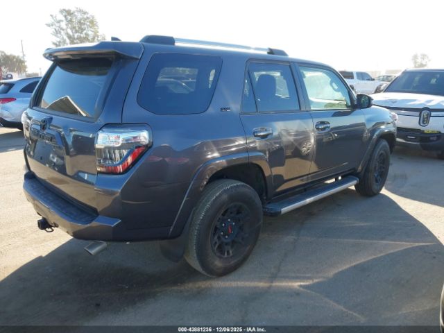 Toyota 4Runner Sr5 Premium Image 15