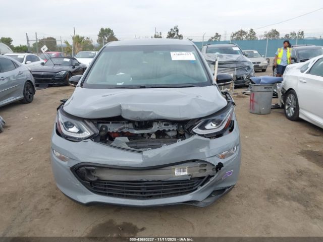 Chevrolet Bolt Lt Image 5