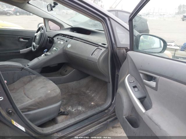 Toyota Prius Ii Image 4