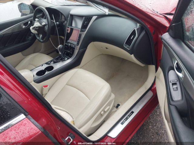 INFINITI Q50 Premium Image 3