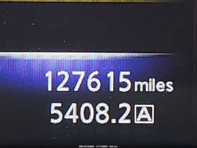 INFINITI Q50 Premium Image 13