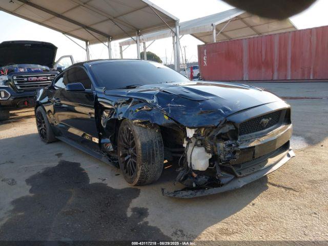  Salvage Ford Mustang