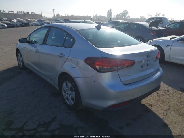 Kia Forte Lx Image 2