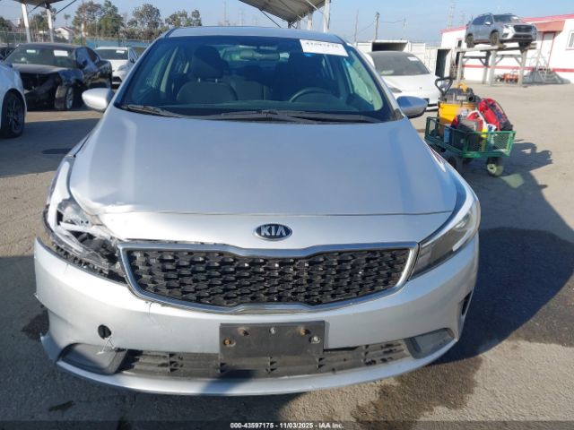 Kia Forte Lx Image 9