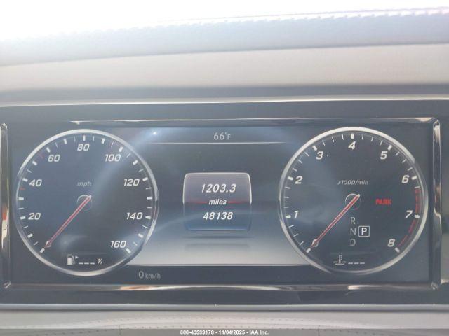 Mercedes-Benz S-Class Image 12