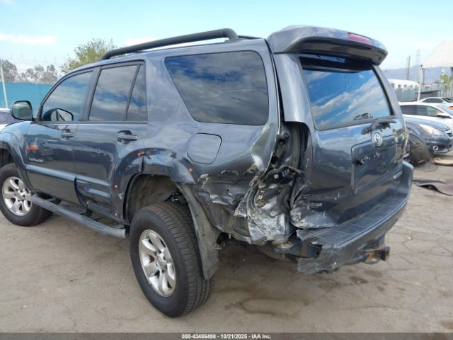 Toyota 4Runner Sport V8 Image 15