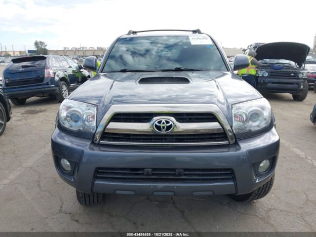 Toyota 4Runner Sport V8 Image 7
