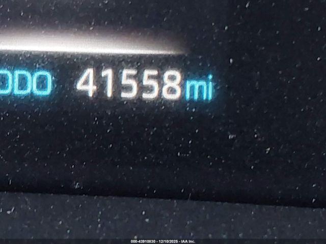 Toyota Sienna Xle Image 13