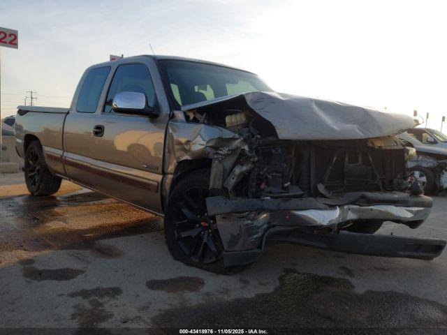  Salvage Chevrolet Silverado 1500