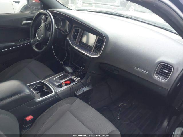 Dodge Charger Se Image 6