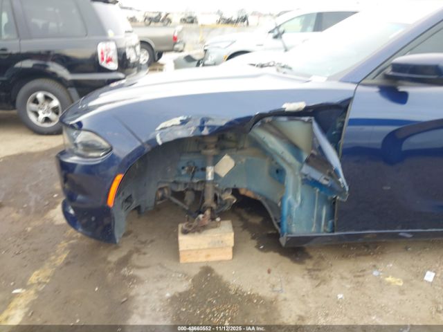 Dodge Charger Se Image 5