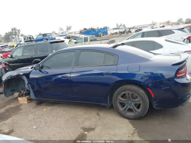 Dodge Charger Se Image 20