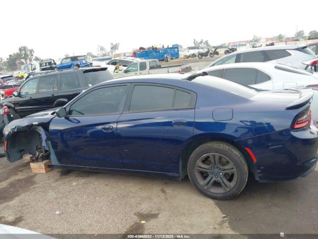 Dodge Charger Se Image 20